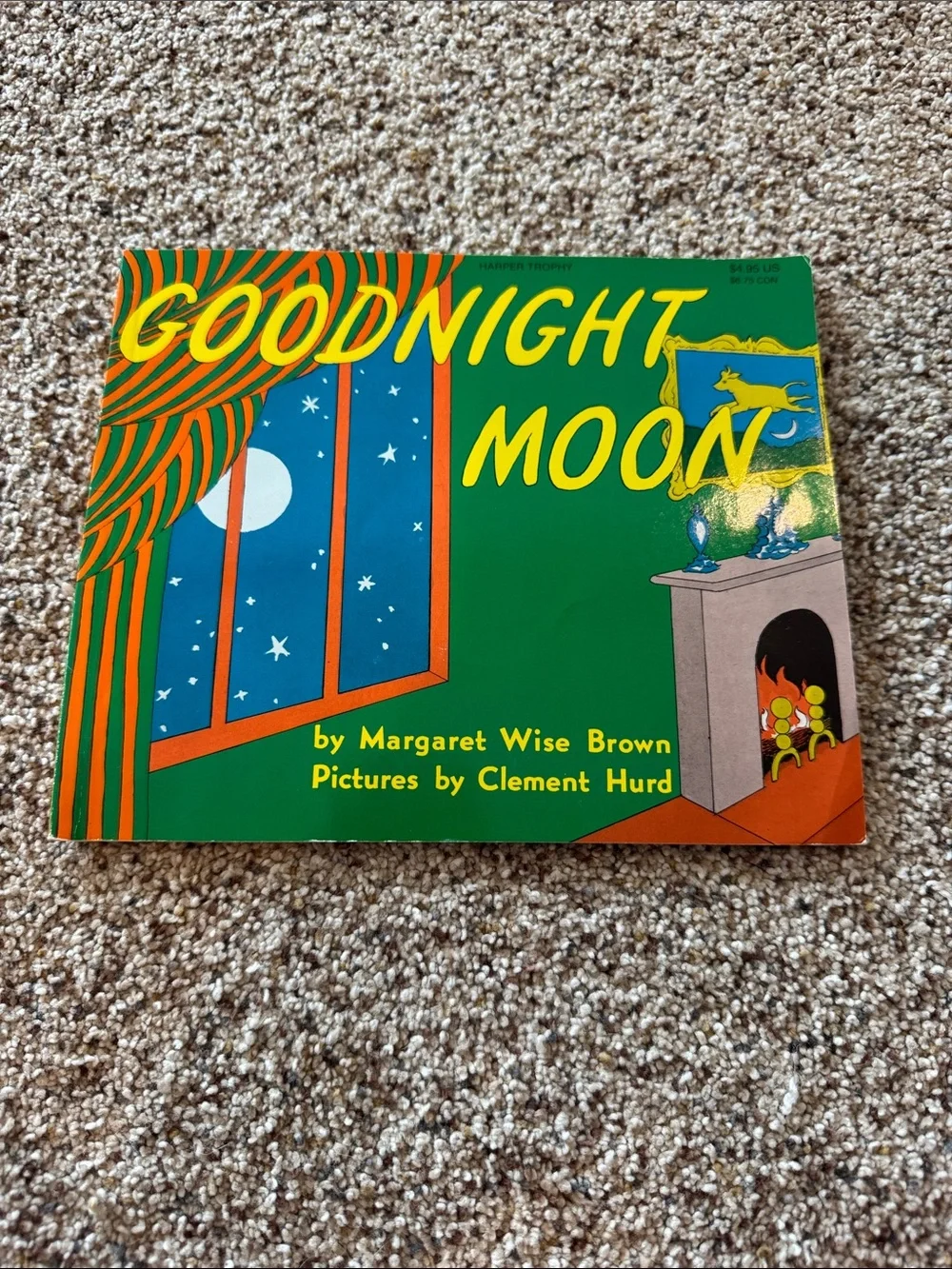 Goodnight Moon Picture Book - Green Cover